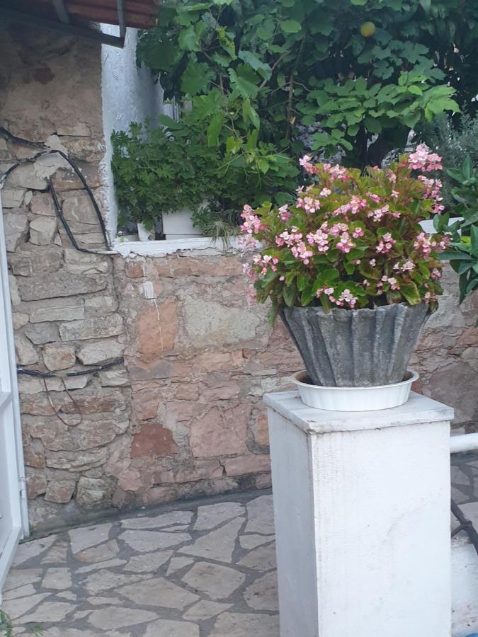 Rosemary House Sarandë Exterior foto