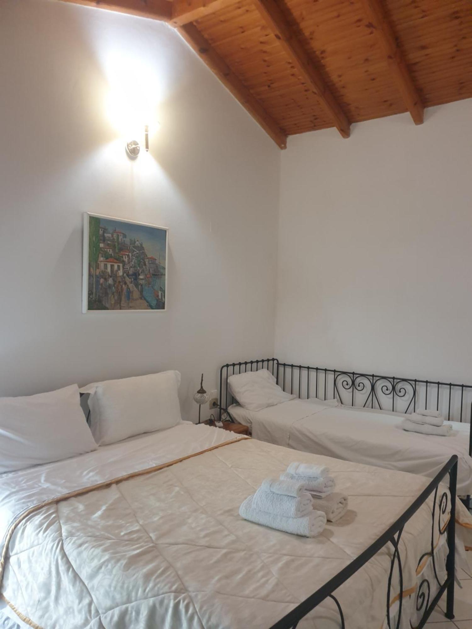 Rosemary House Sarandë Quarto foto